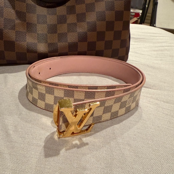 Reversible LV belt. - Picture 4 of 4